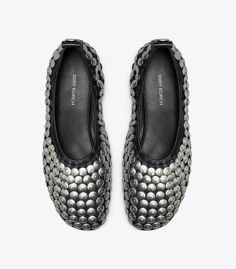 Tory Burch designer mocassins Ballerines à clous dans PERFECT BLACK vue du dessus