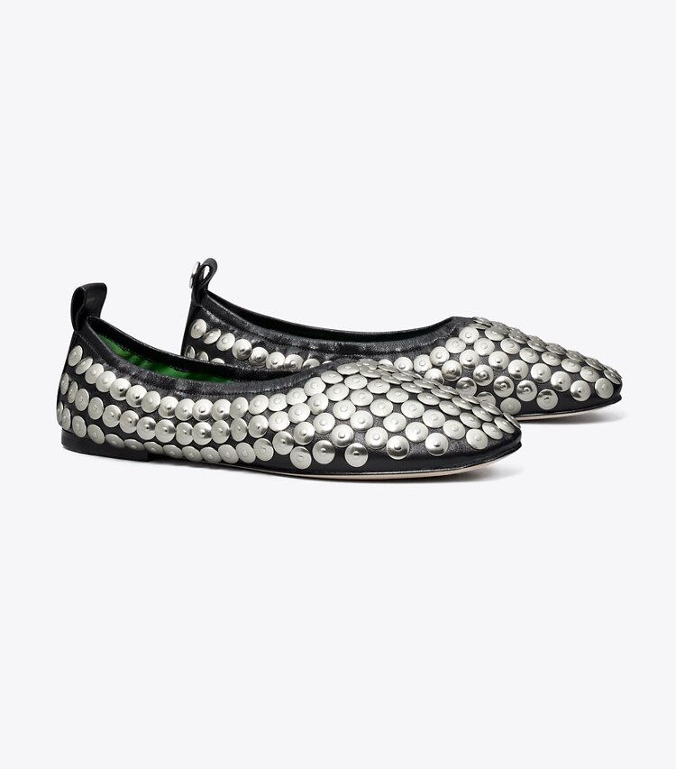 Tory Burch designer mocassins Ballerines cloutées in PERFECT BLACK angle