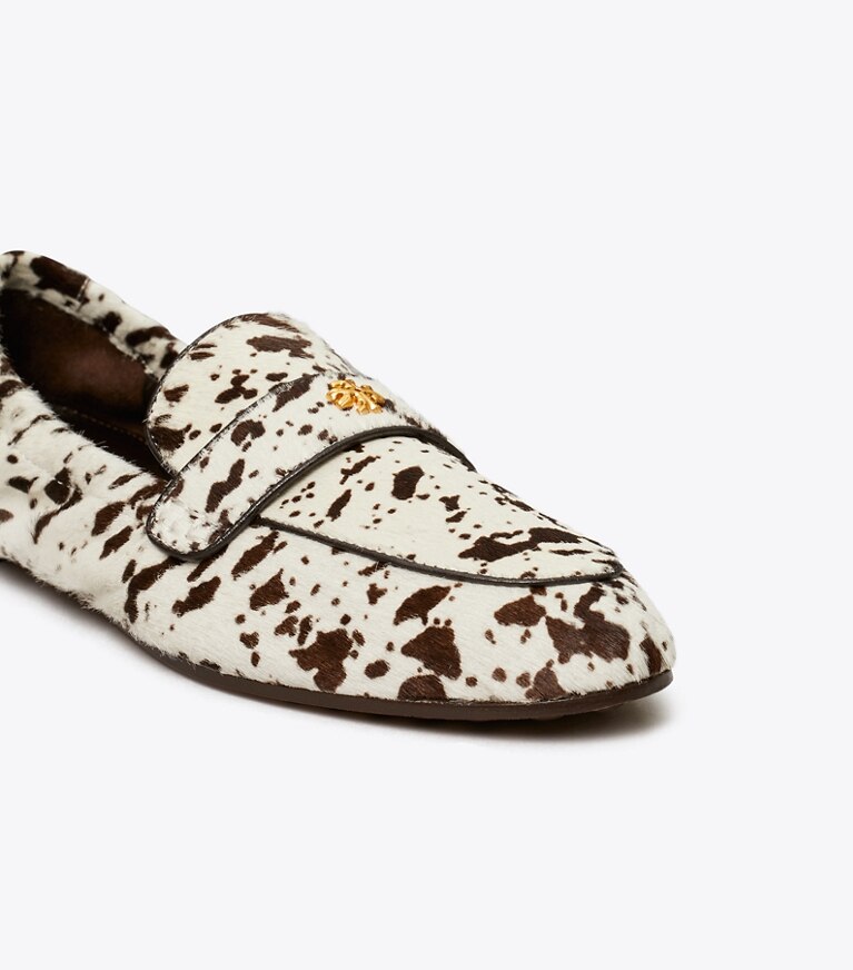 Tory Burch designer フラット バレエ ローファー in COW PRINT / COCO angle