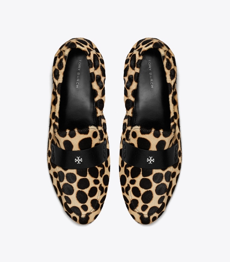 Tory Burch designer flats Ballet Loafer in TRENCH / PERFECT BLACK angle