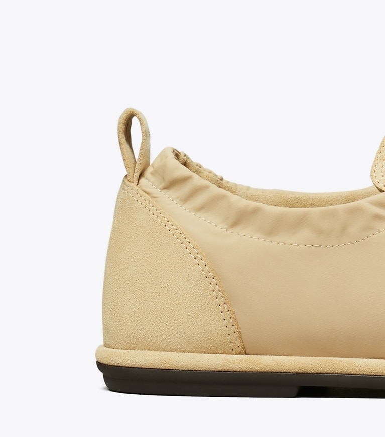 Tory Burch designer sneakers Ballet Sneaker in LIGHT DUNE / PRALINE angle