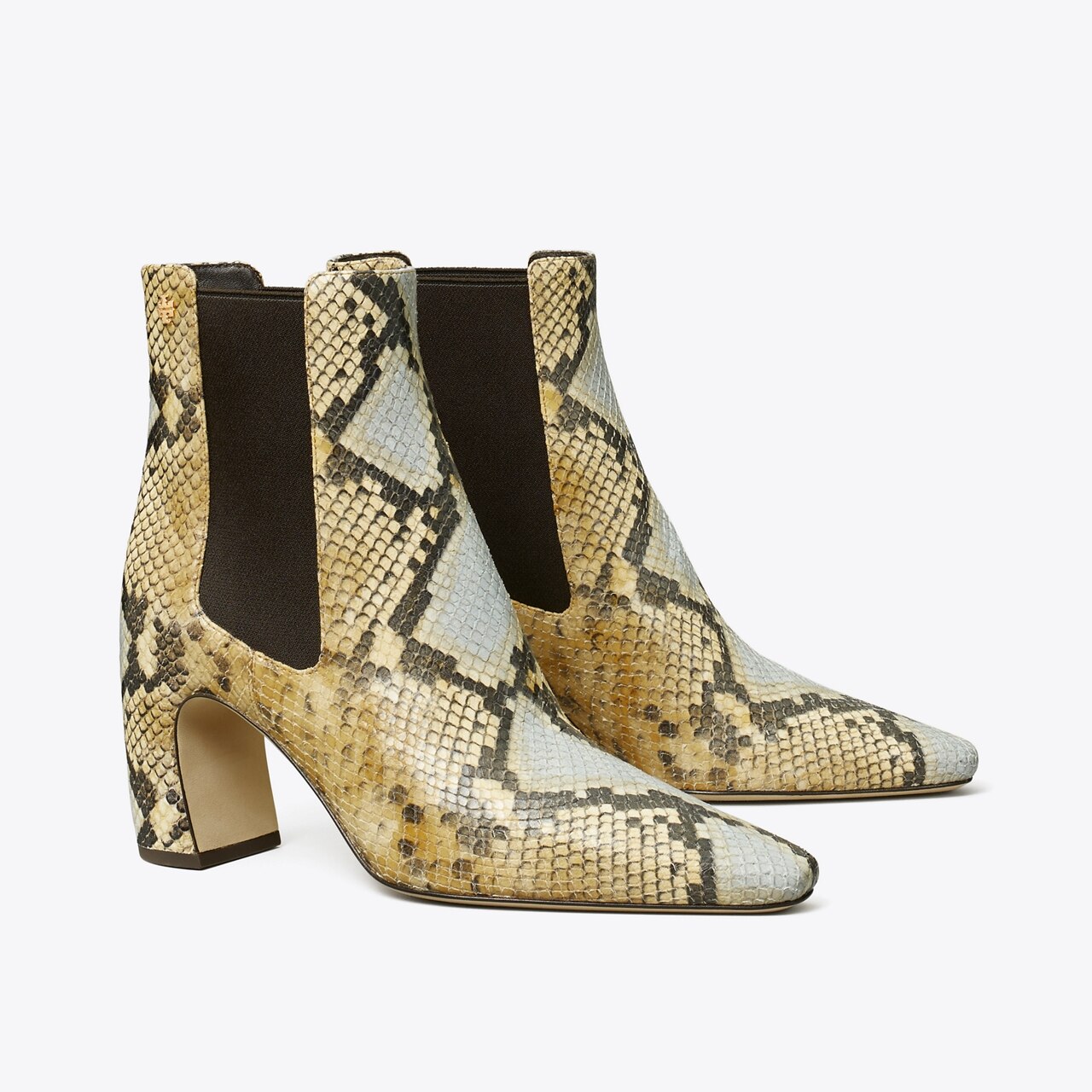 Banana Chelsea Boot: Women's Shoes | Ankle Boots | Tory Burch EU