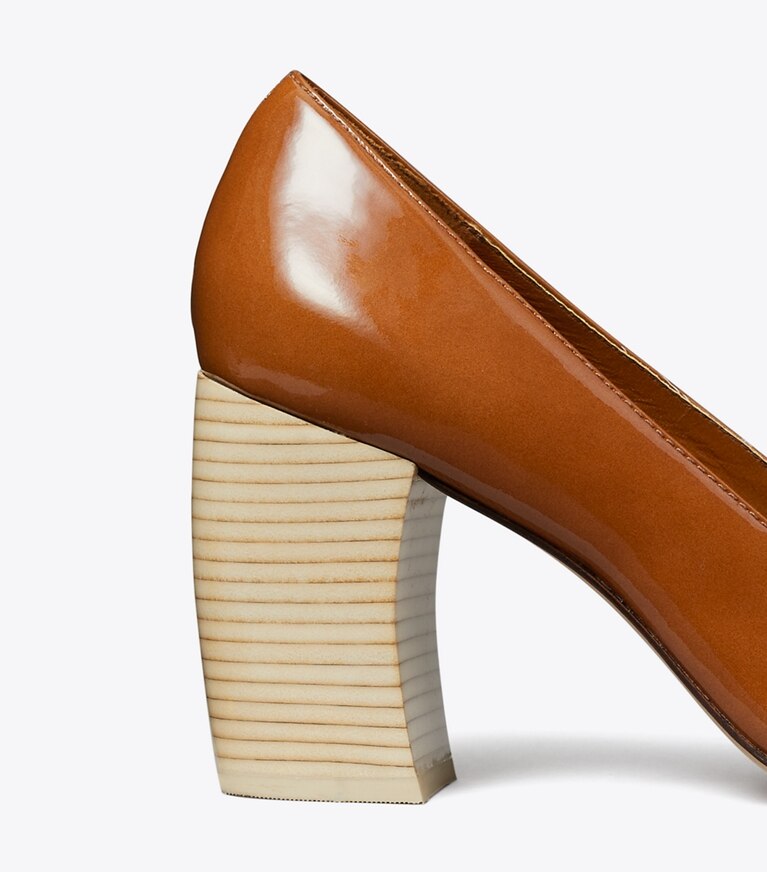 Tory Burch designer ヒール バナナ ヒール パンプス in Cuoio angle