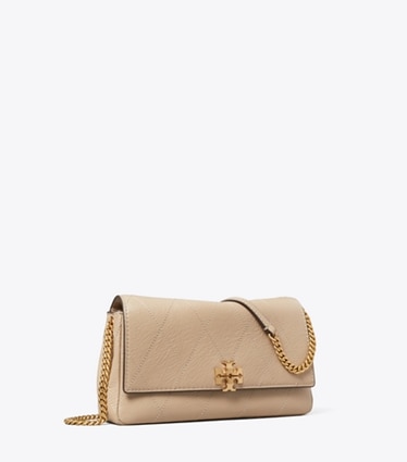 Tory Burch diseñador bolsos bandolera Bandolera acolchado con cadena Charlie en Soft Cement ángulo