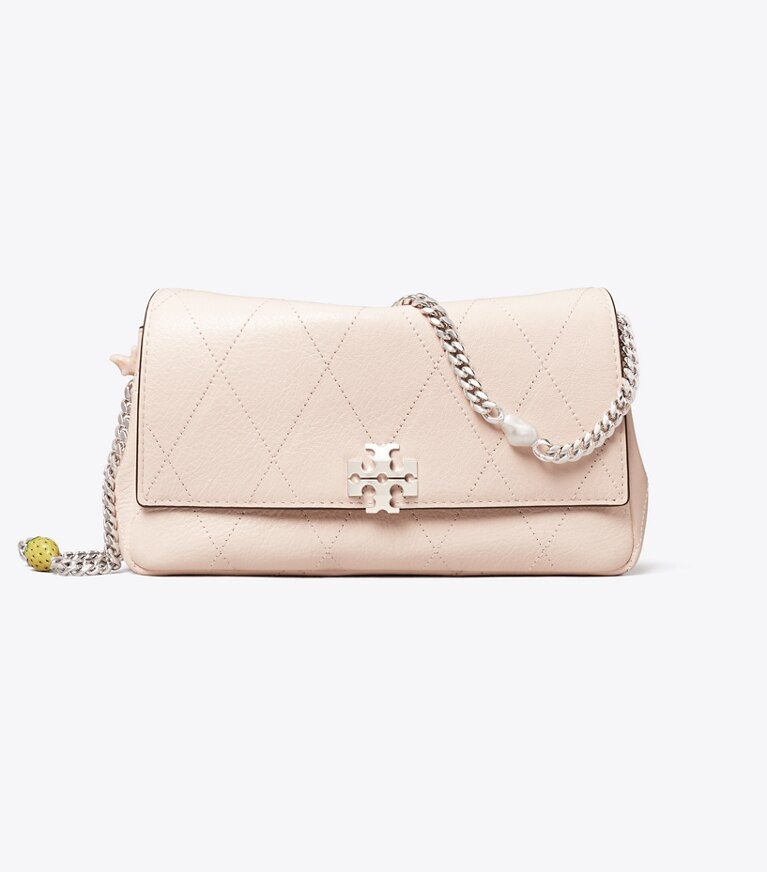 Tory Burch diseñador bolsos bandolera Bandolera acolchado con cadena Charlie en Soft Pink / Charms frente