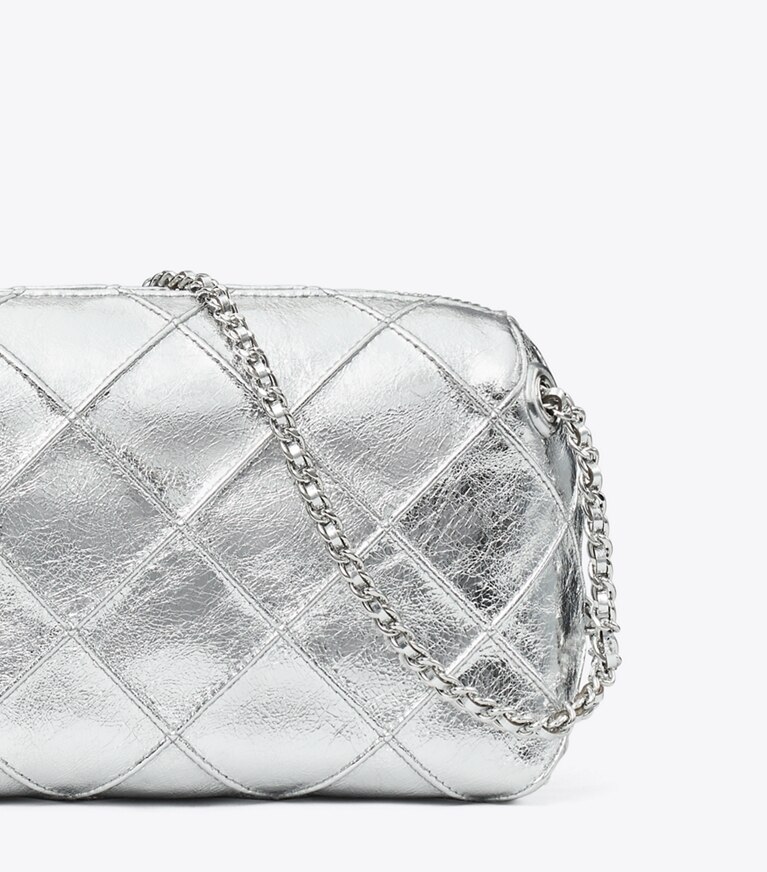 Tory Burch diseñador bolsos bandolera Bandolera metalizada suave Fleming en Silver detalle