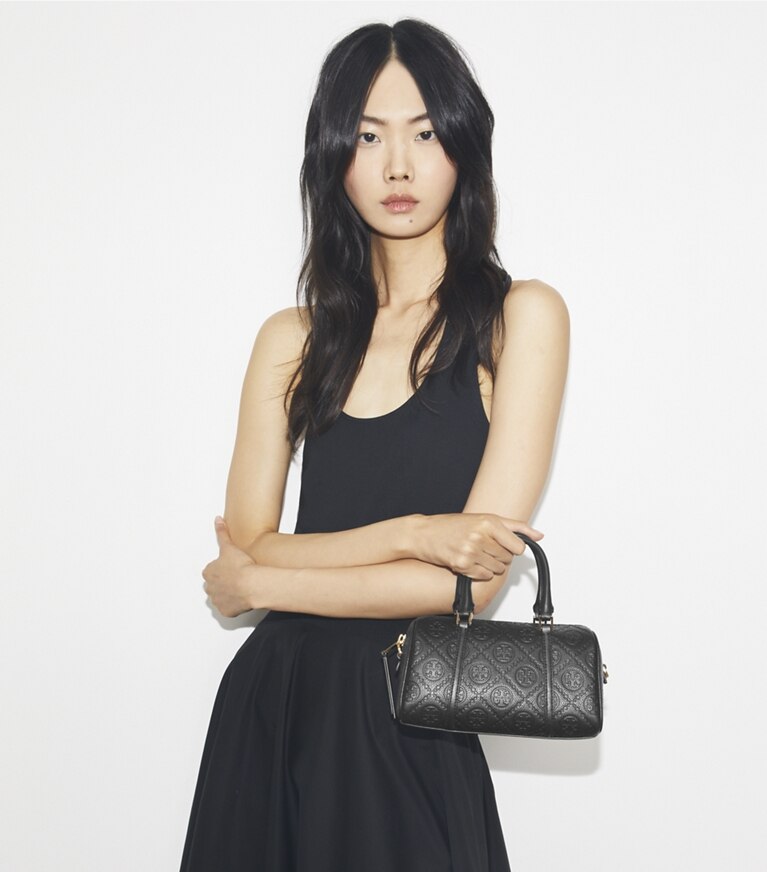 Tory Burch designer borse a spalla Barrel Bag T Monogram Petite martellata in Black angle