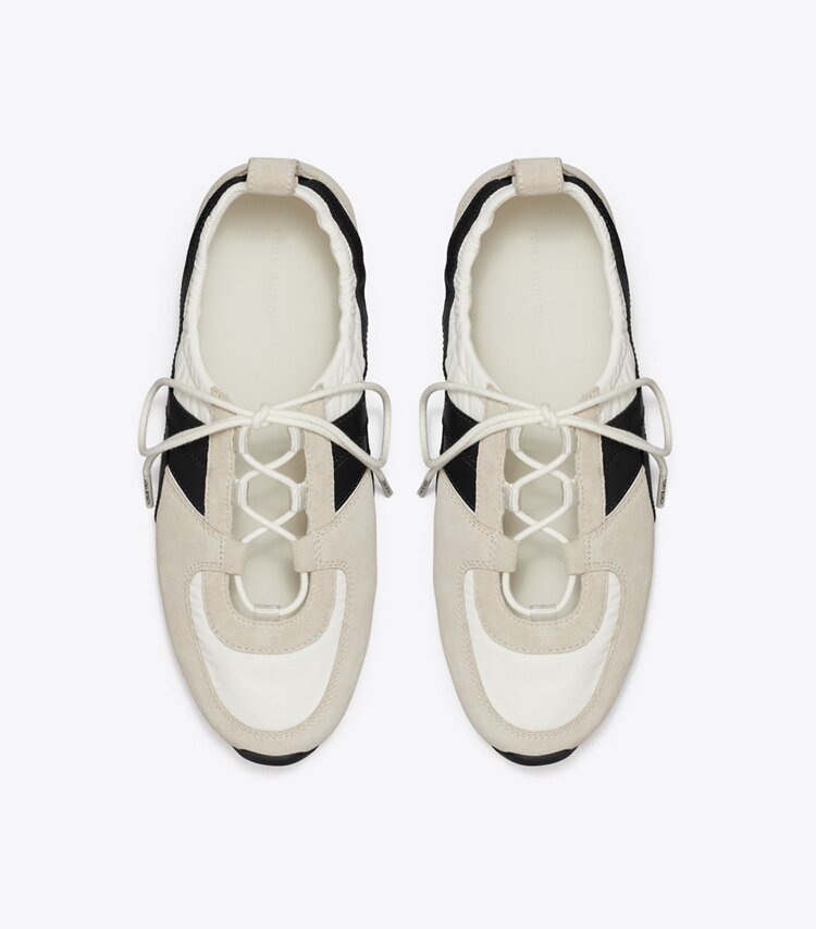 Tory Burch designer baskets Baskets ballerines Hank in CREAM / PERFECT BLACK / CREAM dessus