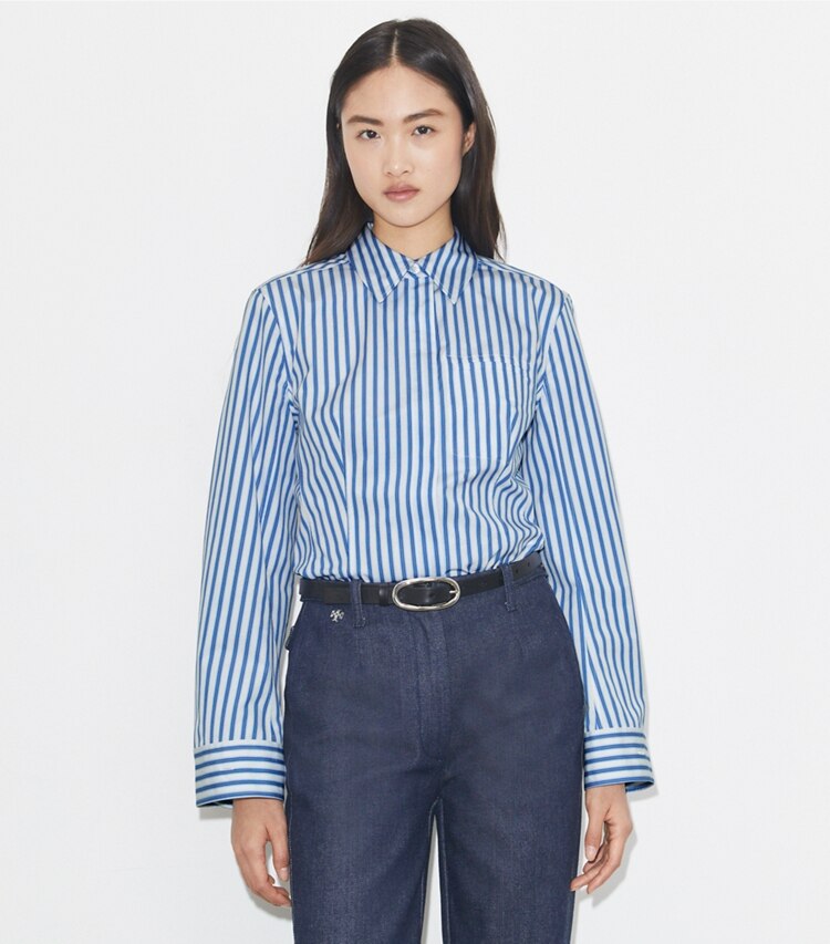 Tory Burch designer oberteile Baumwollhemd mit Glockenärmeln in Blue Stripe on model detail
