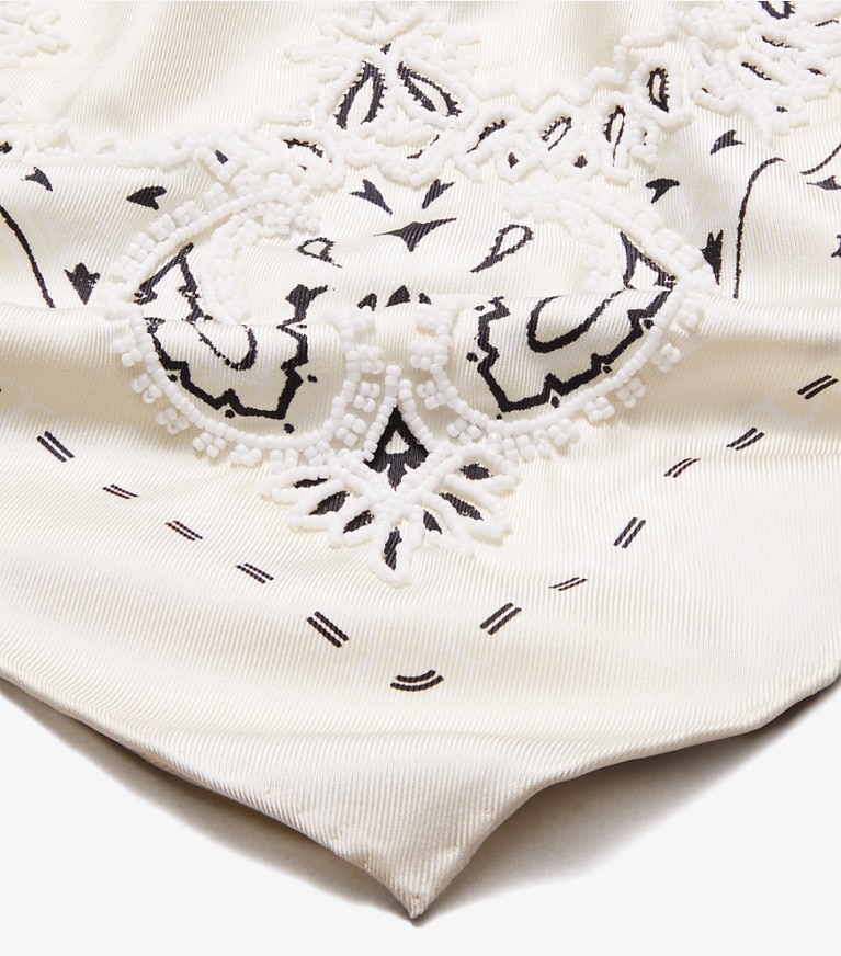 Tory Burch designer スカーフ・マフラー ビーズ バンダナ トライアングルスカーフ in Ivory ディテール
