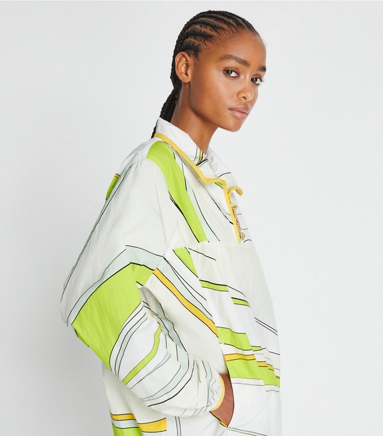 Tory Sport designer jacken Bedruckter Anorak in Chartreuse Twisty Flower front