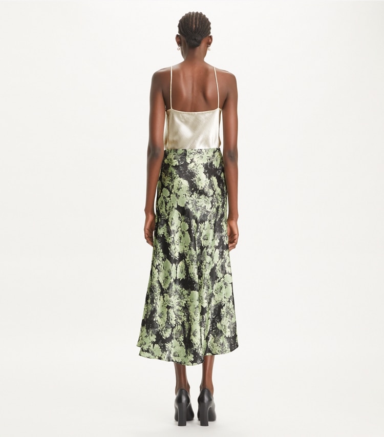Tory Burch designer unterteile Bedruckter Satinrock in Green Pixel Floral on model back