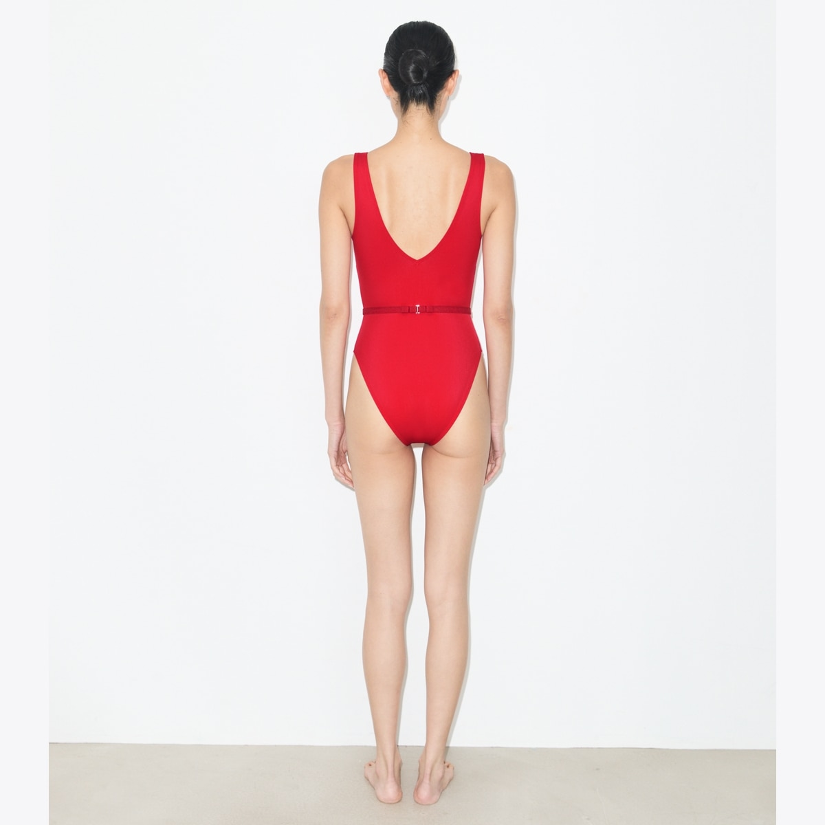 y*a様 Her lip to Two-tone Belted One piec Belted Swimsuit: Women's Designer One Pieces | Tory Burch