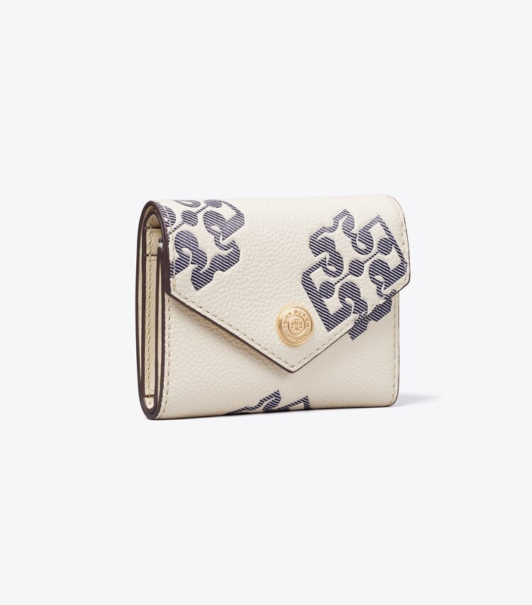 Tory Burch diseñador carteras Billetera pequeña con diseño de sobre con relieve en contraste en Light Cream / Navy ángulo