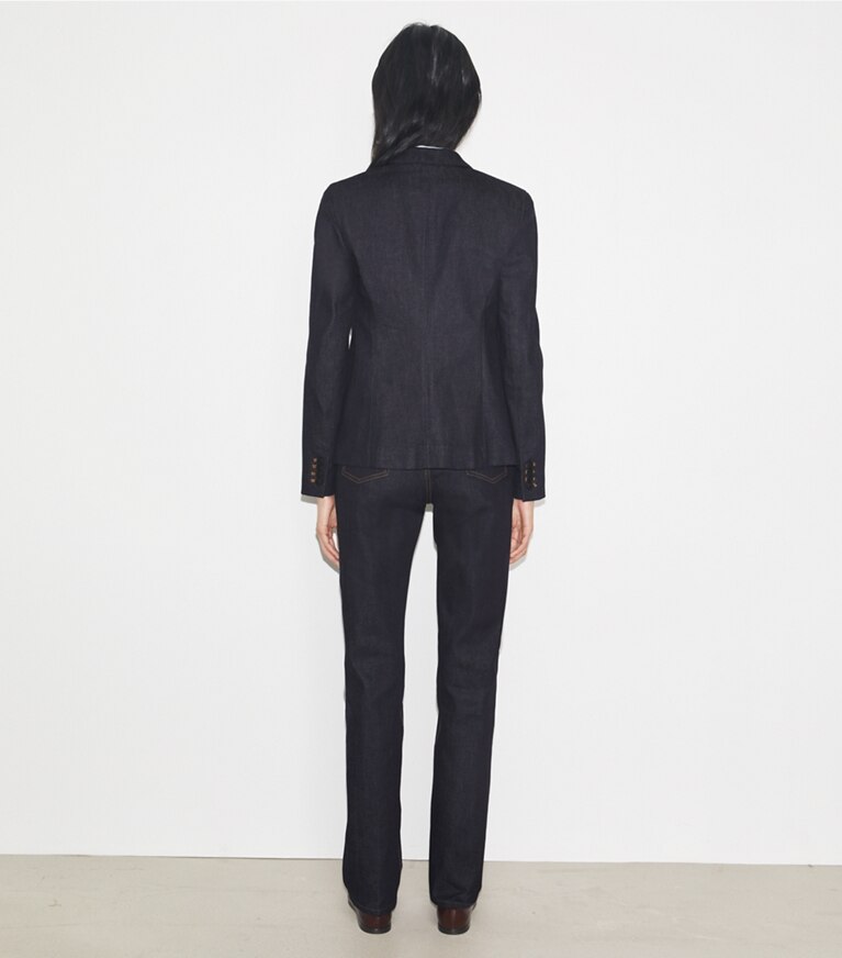 Tory Burch diseñador chaquetas Blazer de denim en Raw/Unwashed parte posterior en modelo