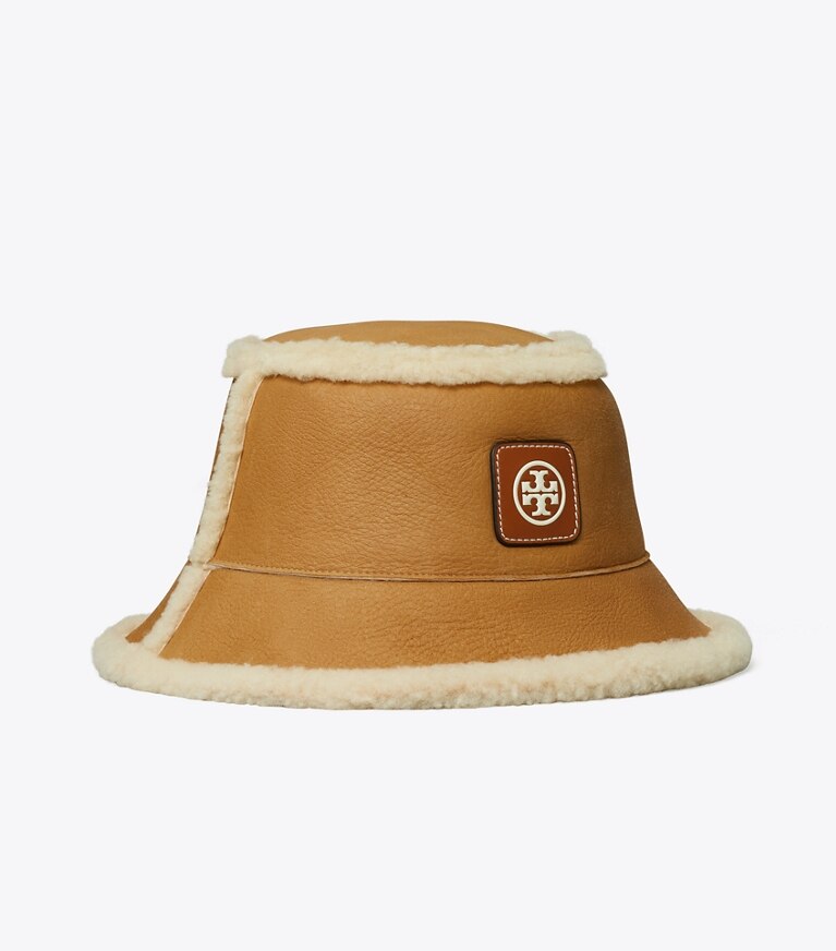 Tory Burch designer chapeaux Bob réversible en shearling in Brown / LIGHT NATURAL front