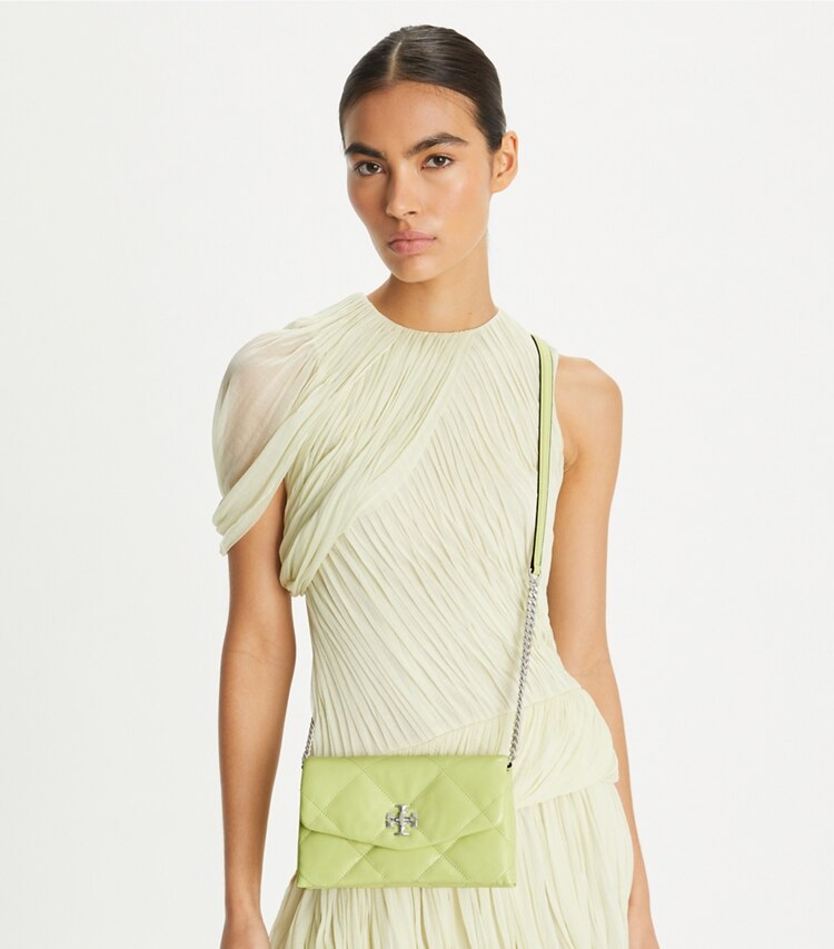 Tory Burch diseñador bolsos bandolera Bolso bandolera acolchado con forma de rombos Kira en Fresh Pear accesorio en modelo