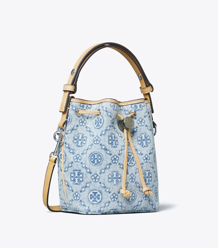 Tory Burch diseñador bolsos bandolera Bolso bucket de denim con monograma T en Powder Blue ángulo