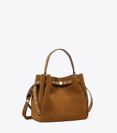 Tory Burch diseñador bolsos bandolera Bolso bucket de gamuza con tachuelas Romy en Caramel ángulo