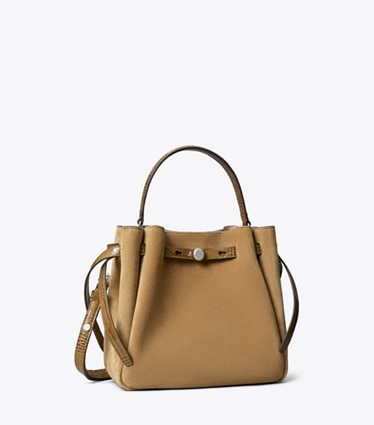 Tory Burch diseñador bolsos bandolera Bolso bucket de gamuza Romy en Stone ángulo