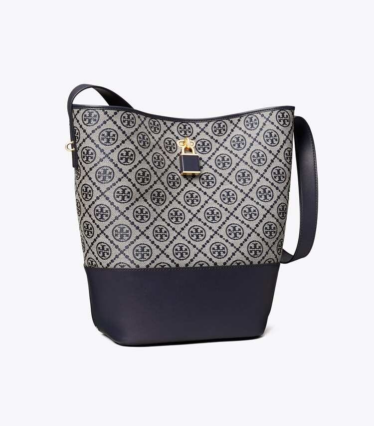 Tory Burch diseñador bolsos de hombro Bolso bucket fino con cremallera y monograma T en Tory Navy ángulo