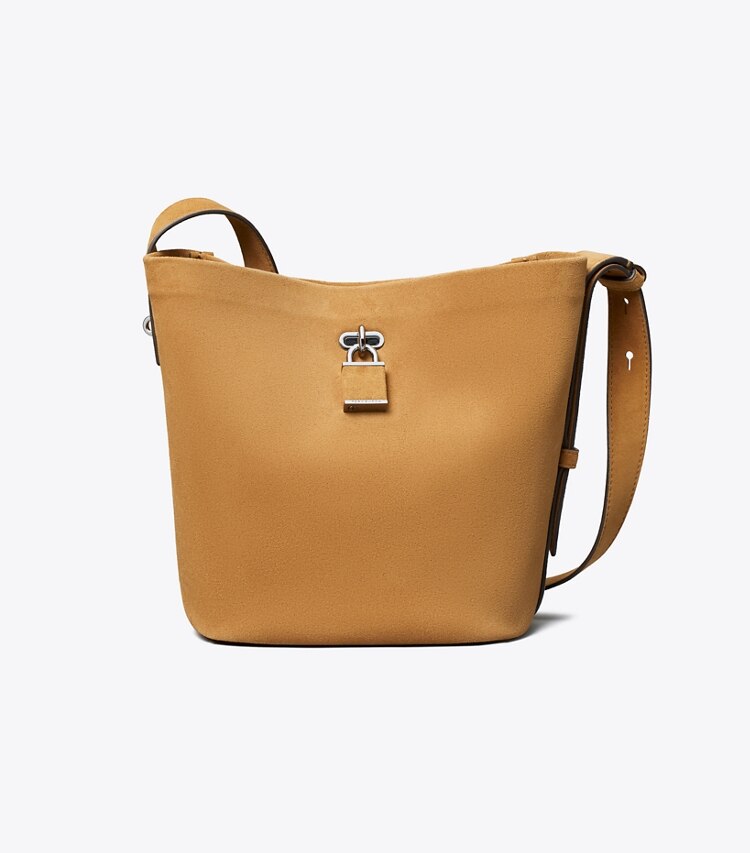 Tory Burch diseñador bolsos de hombro Bolso bucket fino mediano de gamuza con broche en Toffee frente