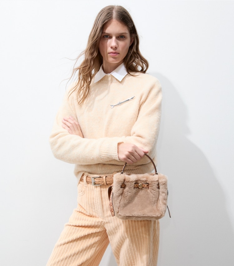 Tory Burch diseñador bolsos bandolera Bolso bucket mini de borreguillo Romy en Teddy accesorio en modelo