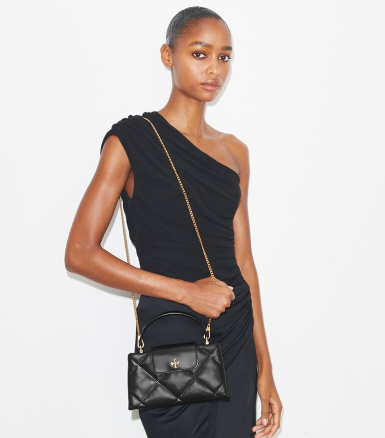 Tory Burch diseñador bolsos bandolera Bolso con asa superior acolchado con forma de rombos Kira en Black accesorio en modelo