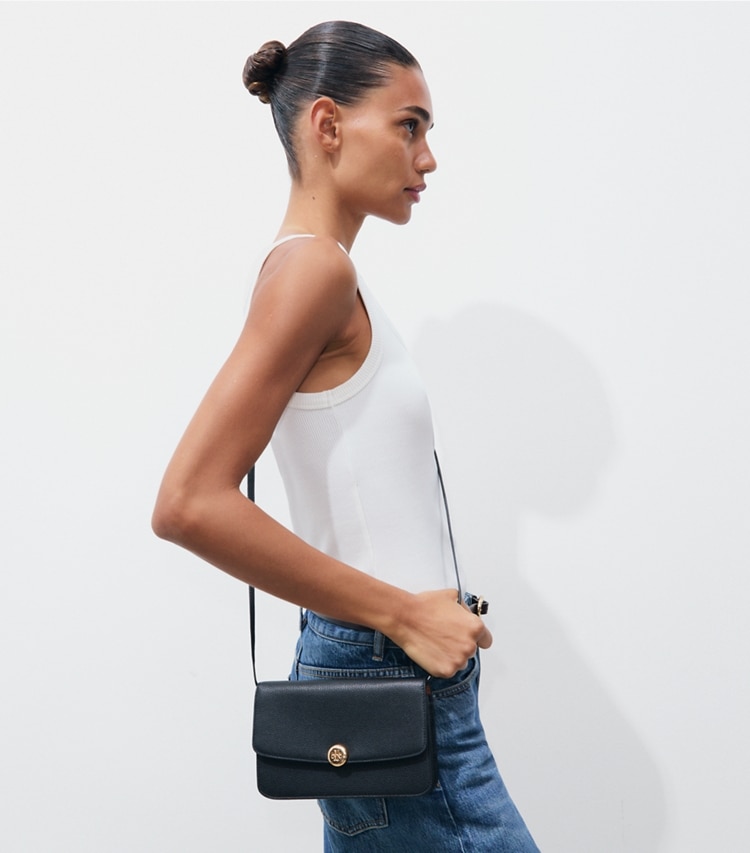 Tory Burch diseñador bolsos bandolera Bolso cruzado con solapa Romy en BLACK accesorio en modelo