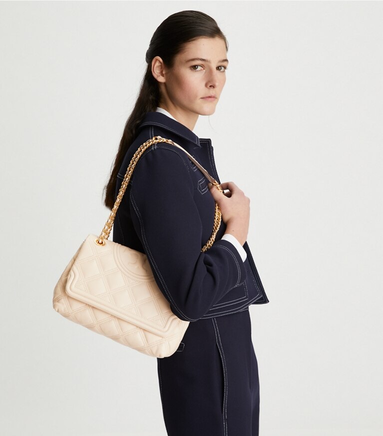 Tory Burch diseñador bolsos de hombro Bolso de hombro convertible suave Fleming en New Cream accesorio en modelo