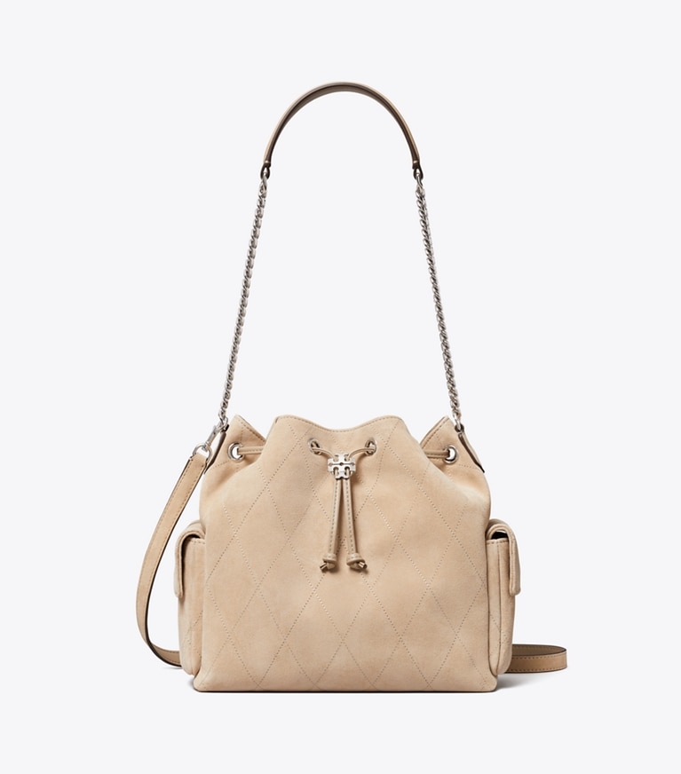 Tory Burch diseñador bolsos de hombro Bolso de hombro de gamuza Charlie acolchado con cordón ajustable en Soft Cement frente