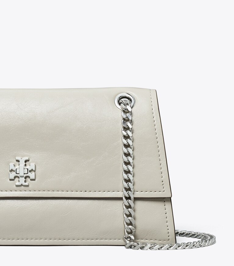 Tory Burch diseñador bolsos de hombro Bolso de hombro Mini Kira con broche giratorio en Dove Gray detalle