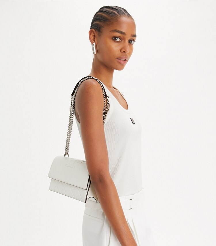 Tory Burch diseñador bolsos de hombro Bolso de hombro pequeño Fleming en Blanc accesorio en modelo