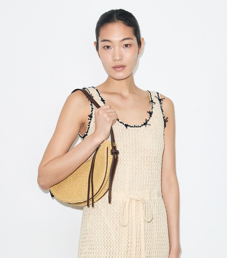 Tory Burch diseñador bolsos de hombro Bolso media luna tejido Romy en Natural adicional en modelo