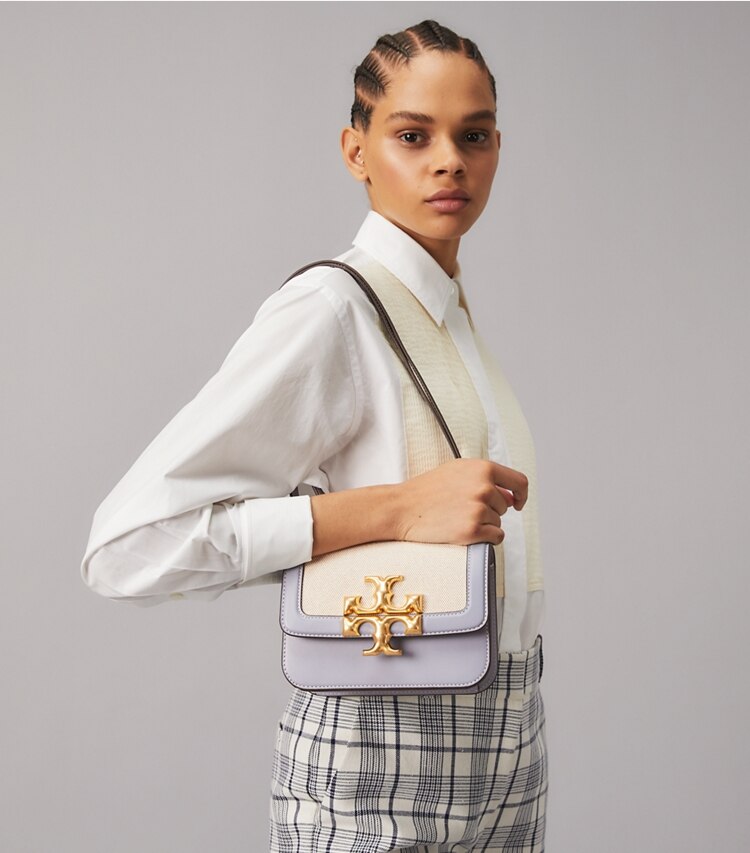 Tory Burch diseñador bolsos de hombro Bolso pequeño Eleanor en Cloud Blue accesorio en el modelo
