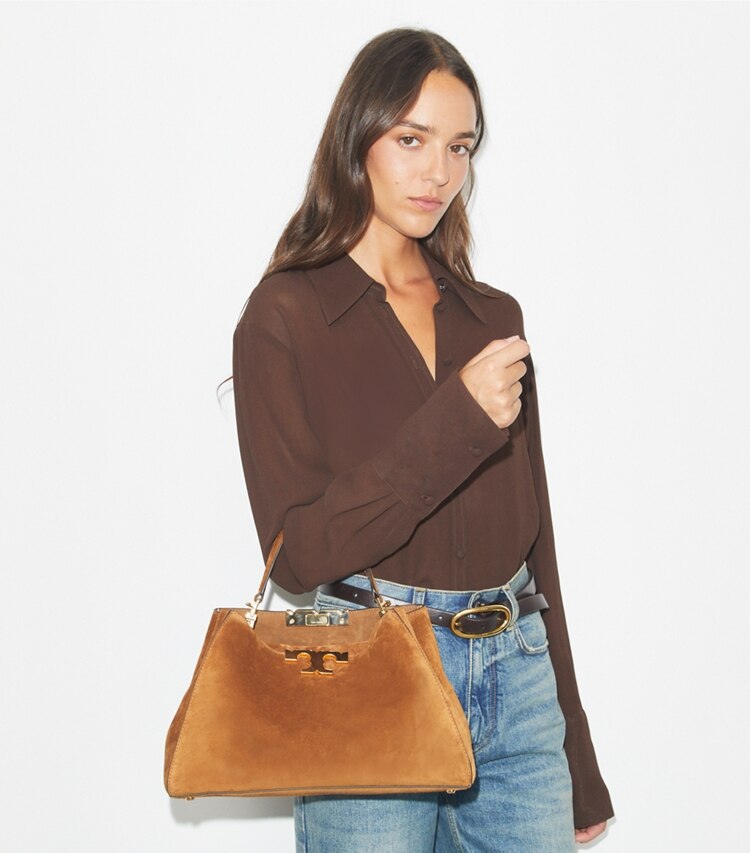 Tory Burch diseñador bolsos satchel Bolso satchel de gamuza Eleanor en Caramel adicional en modelo