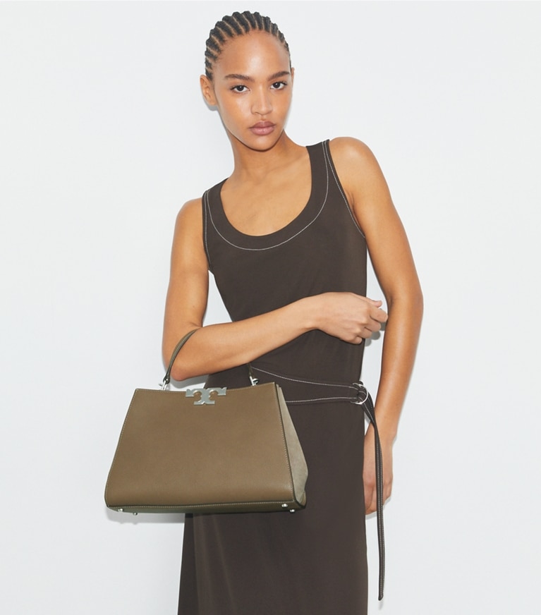 Tory Burch diseñador bolsos satchel Bolso satchel Eleanor de piel granulada en Wild Mushroom accesorio en el modelo