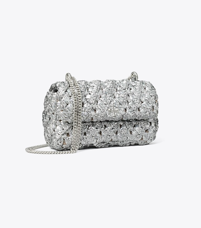 Tory Burch diseñador bolsos bandolera Bolso tejido con solapa Mini Kira en Silver ángulo