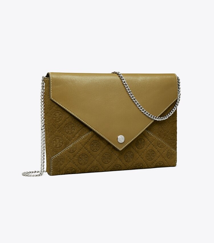 Tory Burch diseñador carteras de mano Bolso tipo sobre de gamuza con cadena T Monogram en Deep Olive ángulo