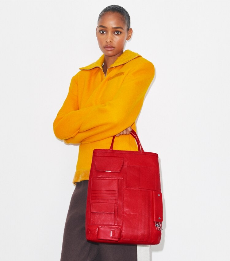 Tory Burch diseñador bolsos tote Bolso Tote con varios bolsillos en Royal Red accesorio en modelo