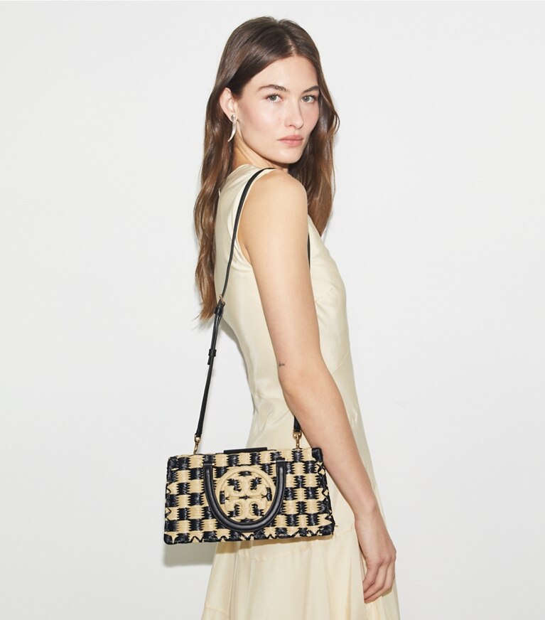 Tory Burch diseñador bolsos satchel Bolso Tote de croché hecho a mano Ella East-West en Black / Natural adicional en modelo