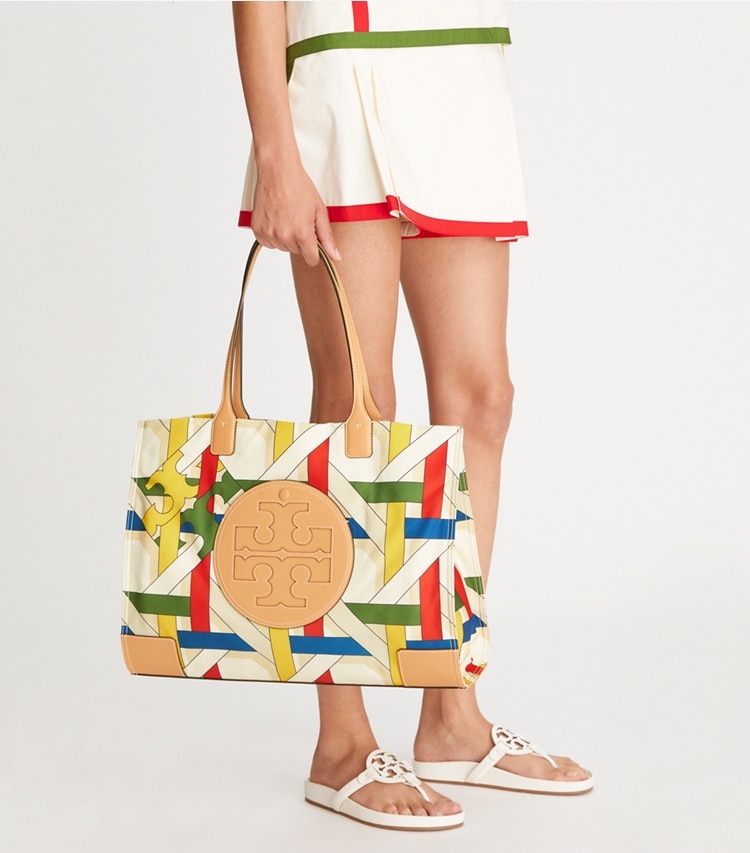 Tory Burch diseñador bolsos tote Bolso tote Ella estampado en French Cream Basketweave accesorio en el modelo