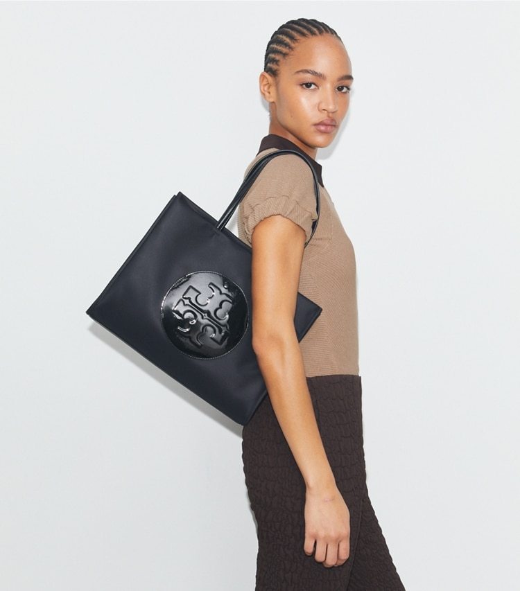 Tory Burch diseñador bolsos tote Bolso tote pequeño Ella de charol en Black accesorio en el modelo