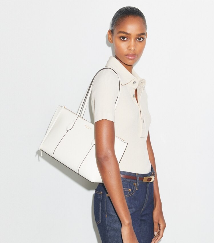 Tory Burch diseñador bolsos tote Bolso tote pequeño Perry con cremallera en Warm White accesorio en modelo