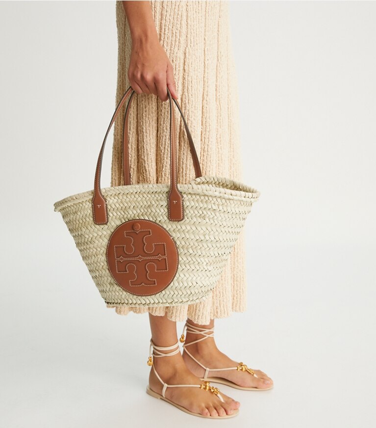 Tory Burch diseñador bolsos tote Bolso tote tipo canasta de paja Ella en Natural / Classic Cuoio accesorio en modelo