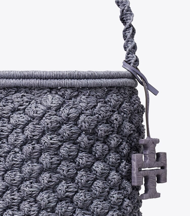 Tory Burch designer borse a tracolla Borsa a secchiello Ella Popcorn lavorata a mano all’uncinetto in Gray dettaglio