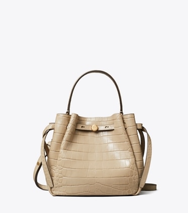 Tory Burch designer borse a spalla Borsa a secchiello Romy in pelle effetto coccodrillo in rilievo in Ginger Leaf front