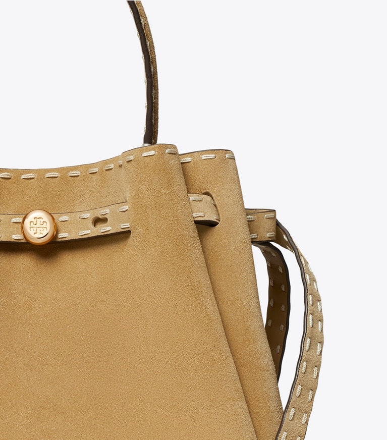 Tory Burch designer borse a spalla Borsa a secchiello Romy in suede con impuntura a vista in Butter dettaglio