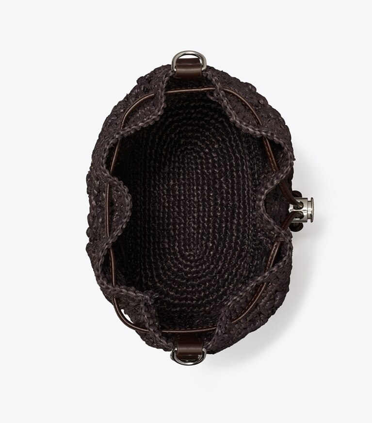 Tory Burch designer borse a spalla Borsa a secchiello T Monogram in rafia in Cocoa angle