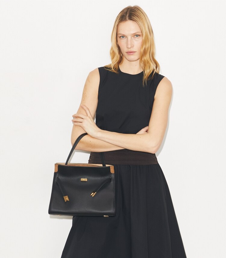 Tory Burch designer bauletto Borsa piccola Double Lee Radziwill in Black accessory on model